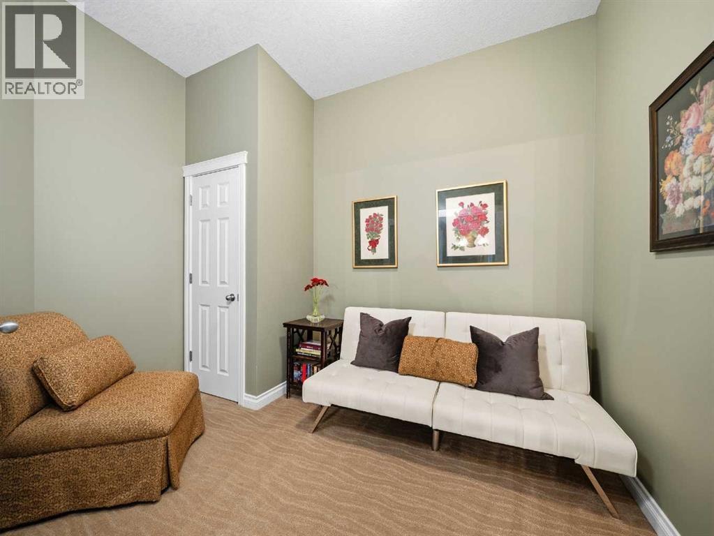 7407, 14 Hemlock Crescent SW — photo 21