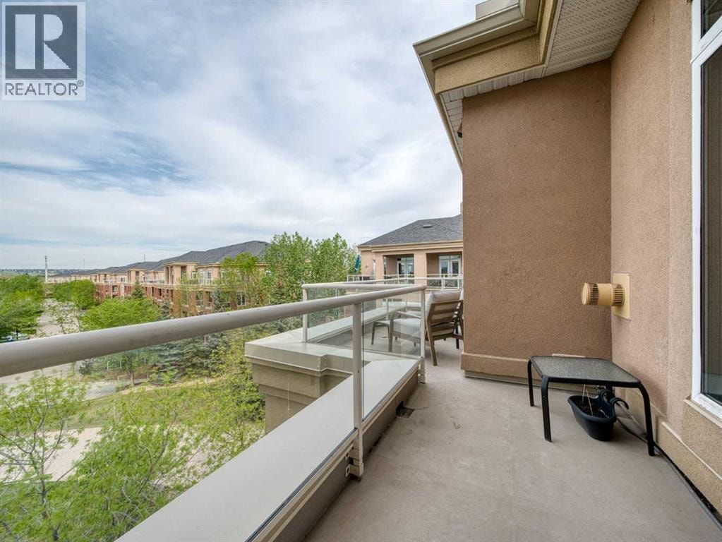 7407, 14 Hemlock Crescent SW — photo 27