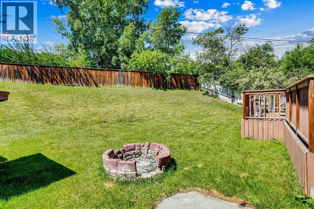 52 Harrow Crescent SW — photo 36