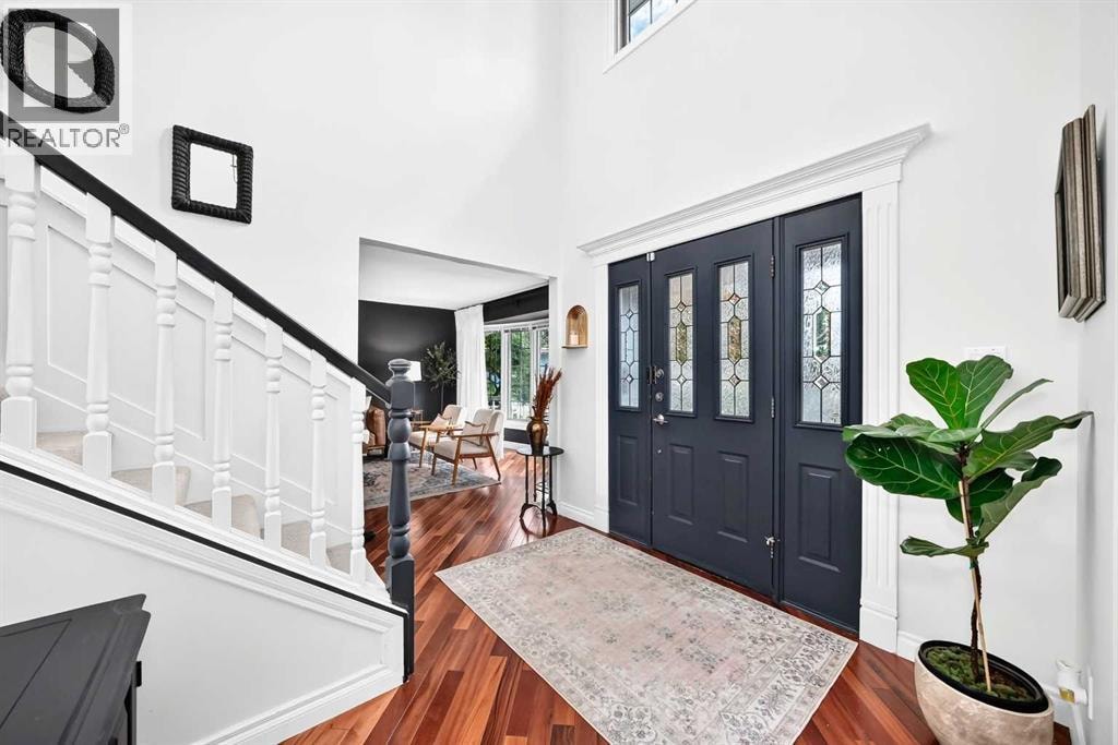 28 Woodmont Place SW — photo 2