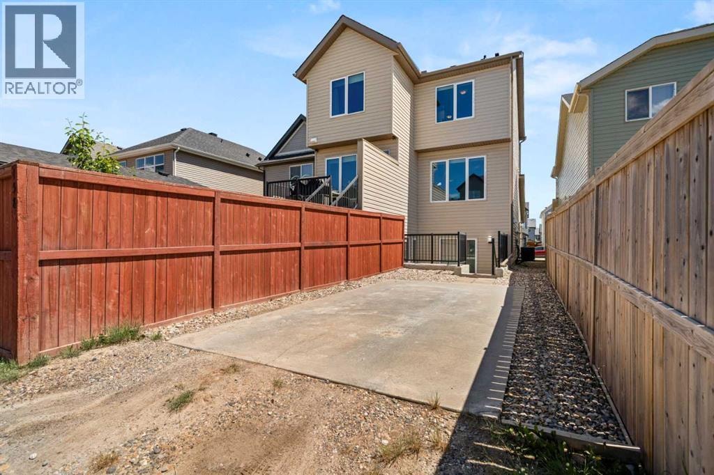 158 Skyview Point Crescent NE — photo 34