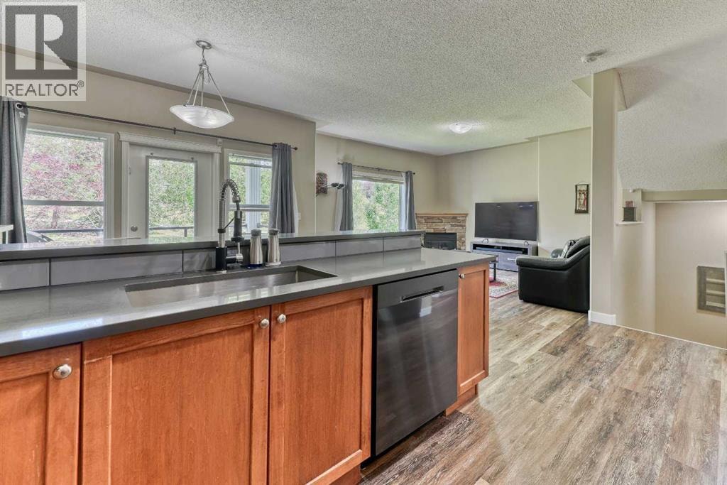 406 Rocky Vista Gardens NW — photo 10