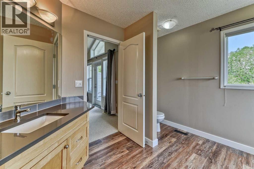 406 Rocky Vista Gardens NW — photo 30