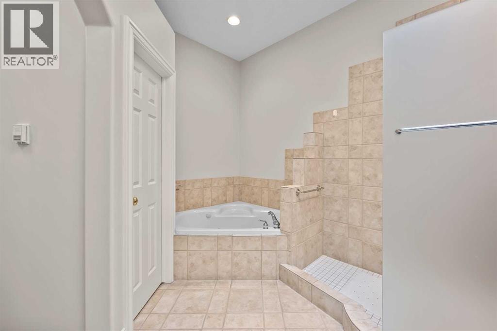 4580 Hamptons Way NW — photo 28