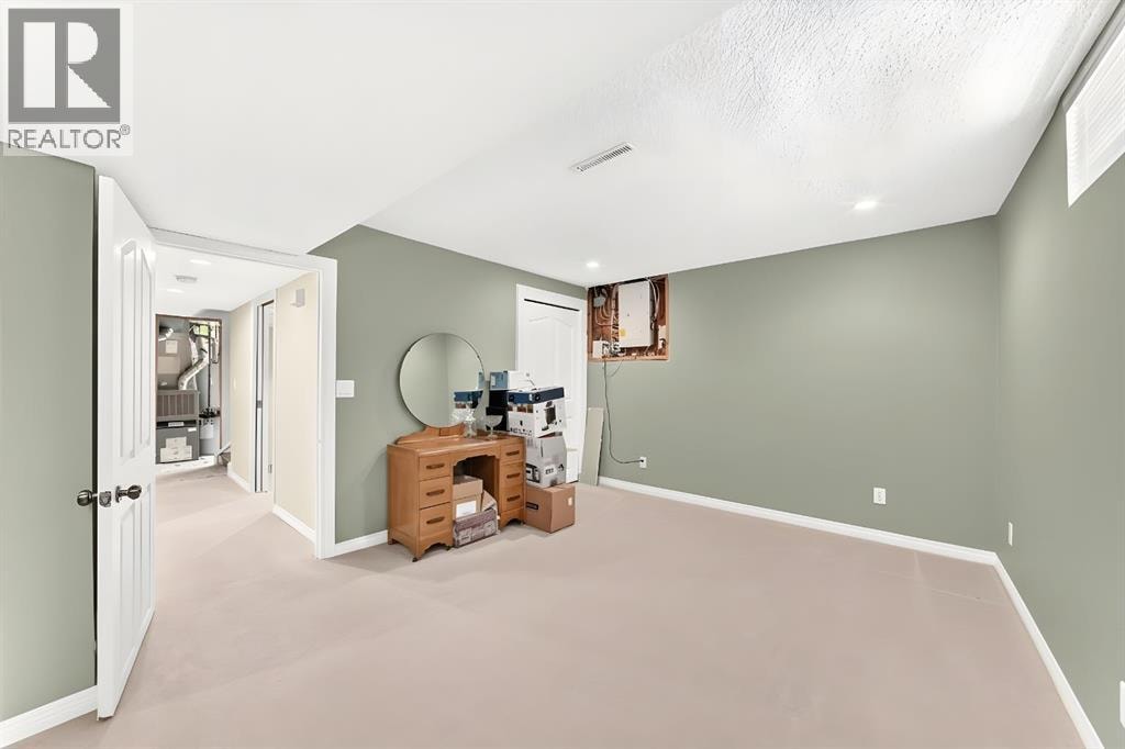 1208 Mackid Road NE — photo 29