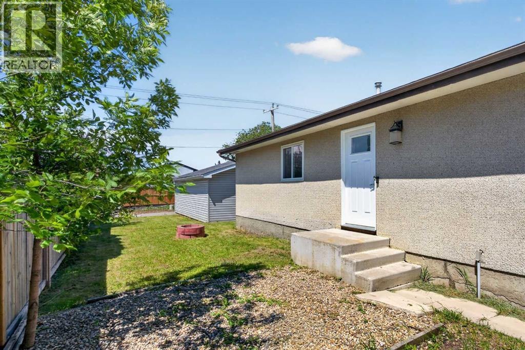 359 Maitland Crescent NE — photo 20