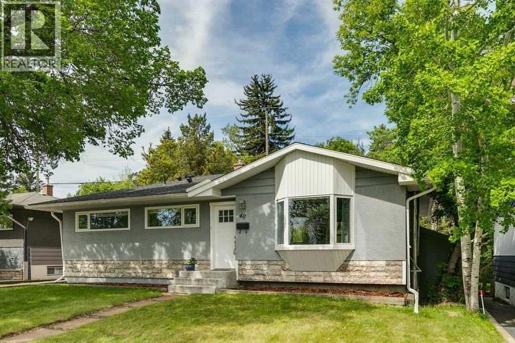 40 Henefer Road SW — photo 2