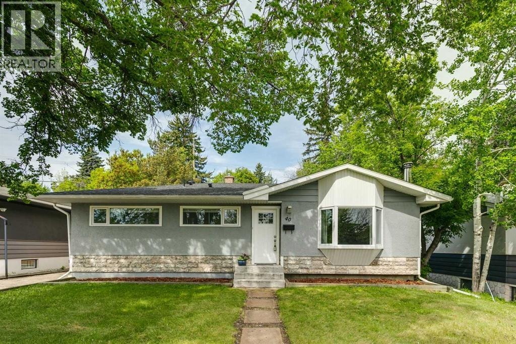40 Henefer Road SW — photo 3