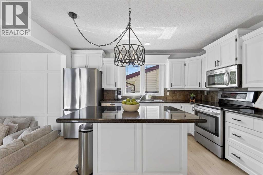 240 Canniff Place SW