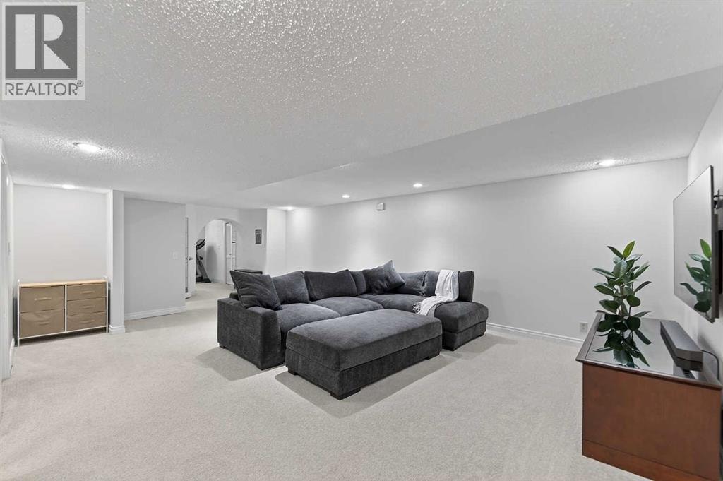 240 Canniff Place SW — photo 32