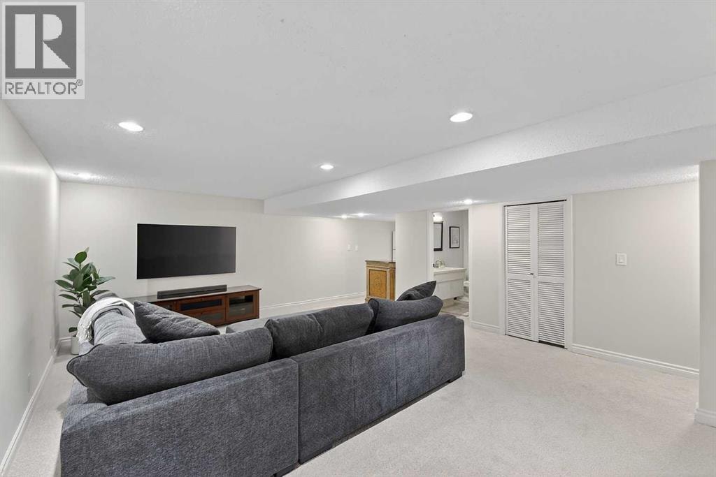 240 Canniff Place SW — photo 29