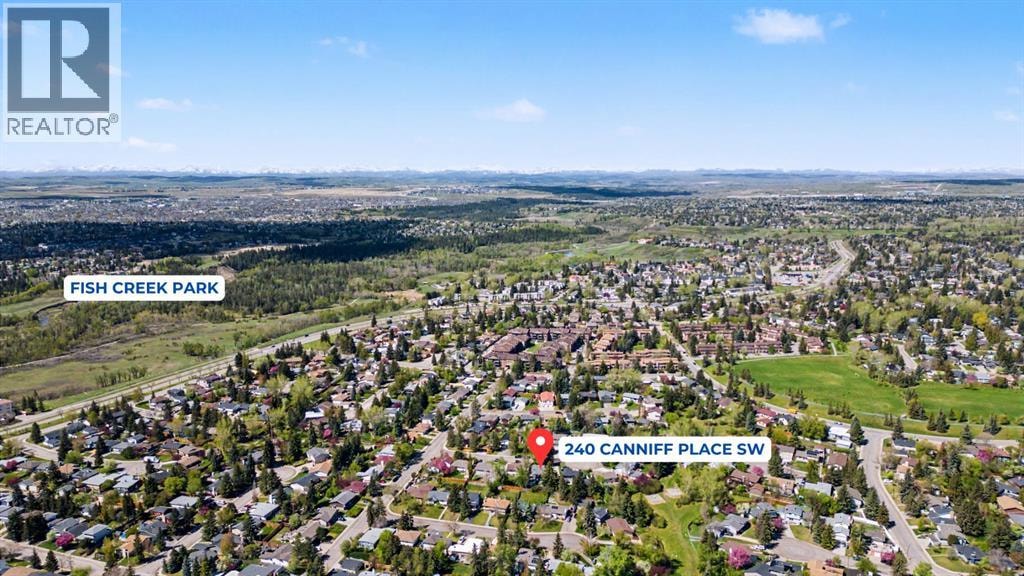 240 Canniff Place SW — photo 48