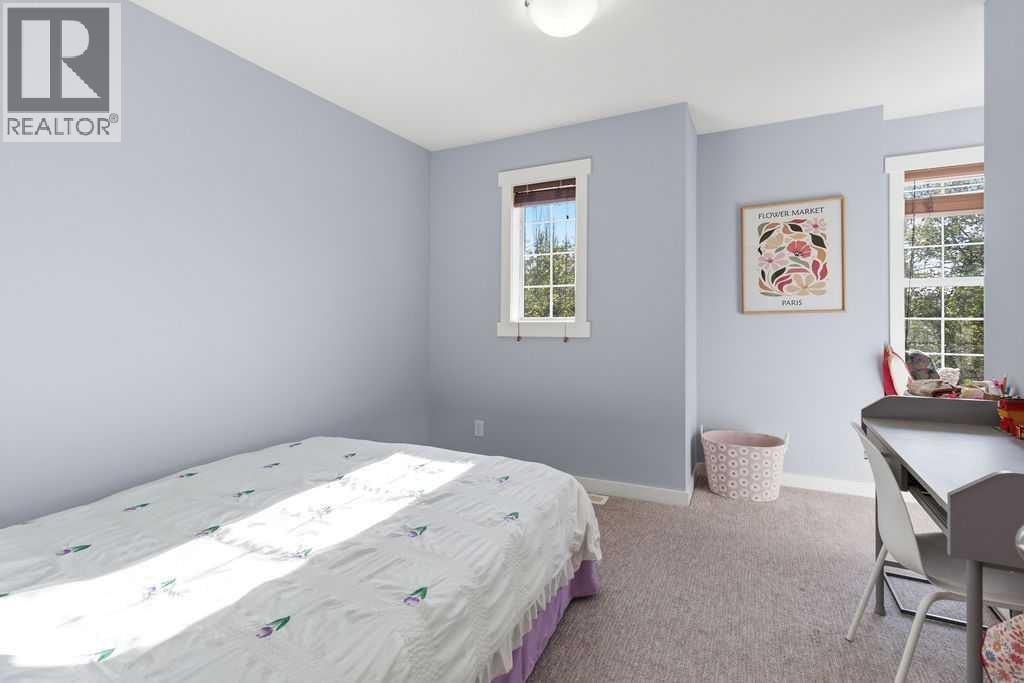 122 Ypres Green SW — photo 23