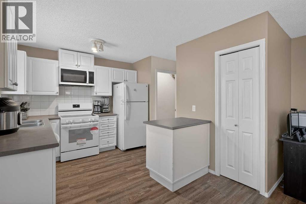 260 Stonemere Place — photo 5