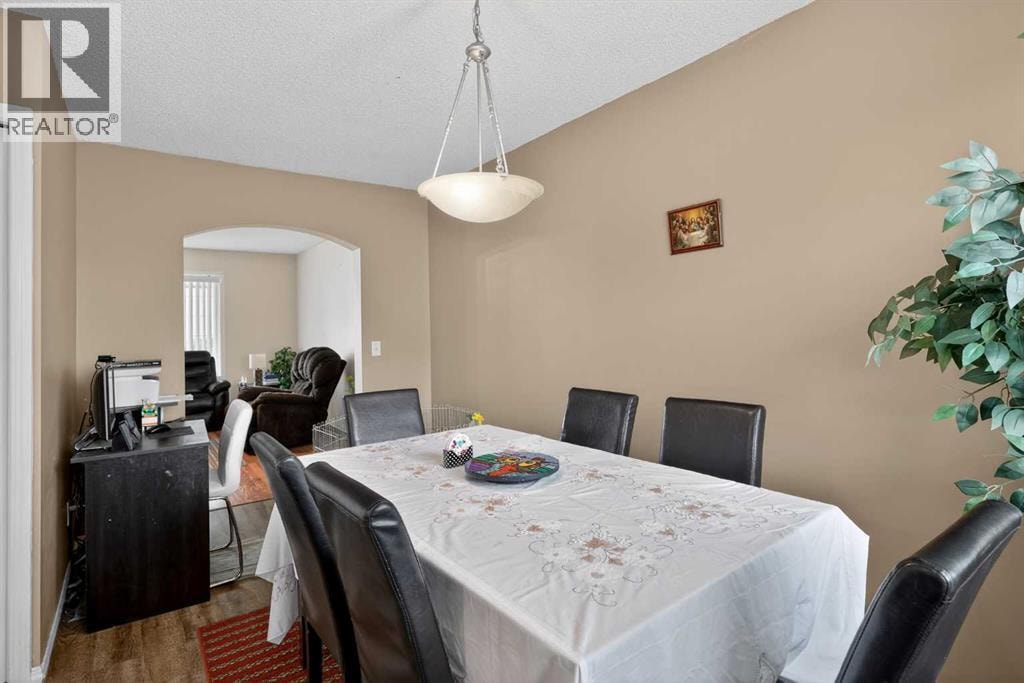 260 Stonemere Place — photo 10