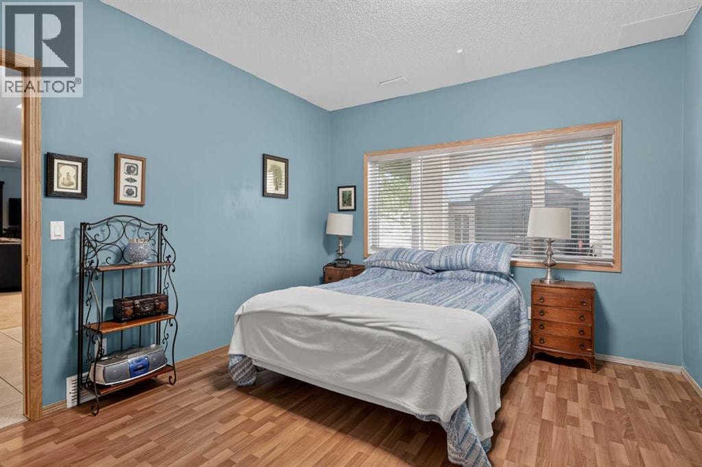 166 Scenic Ridge Crescent NW — photo 33