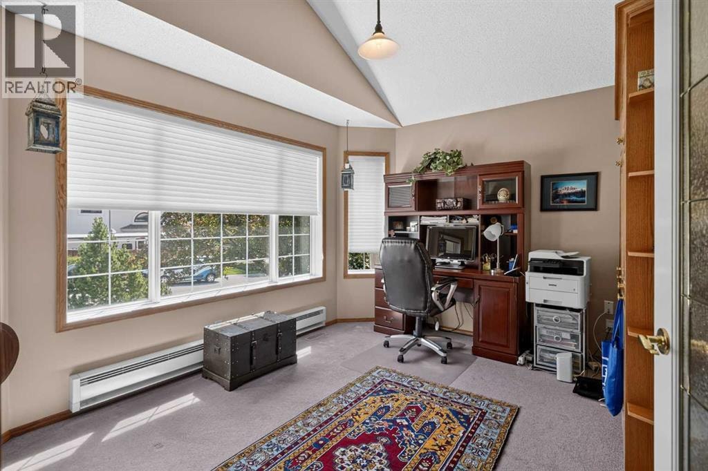 166 Scenic Ridge Crescent NW — photo 18