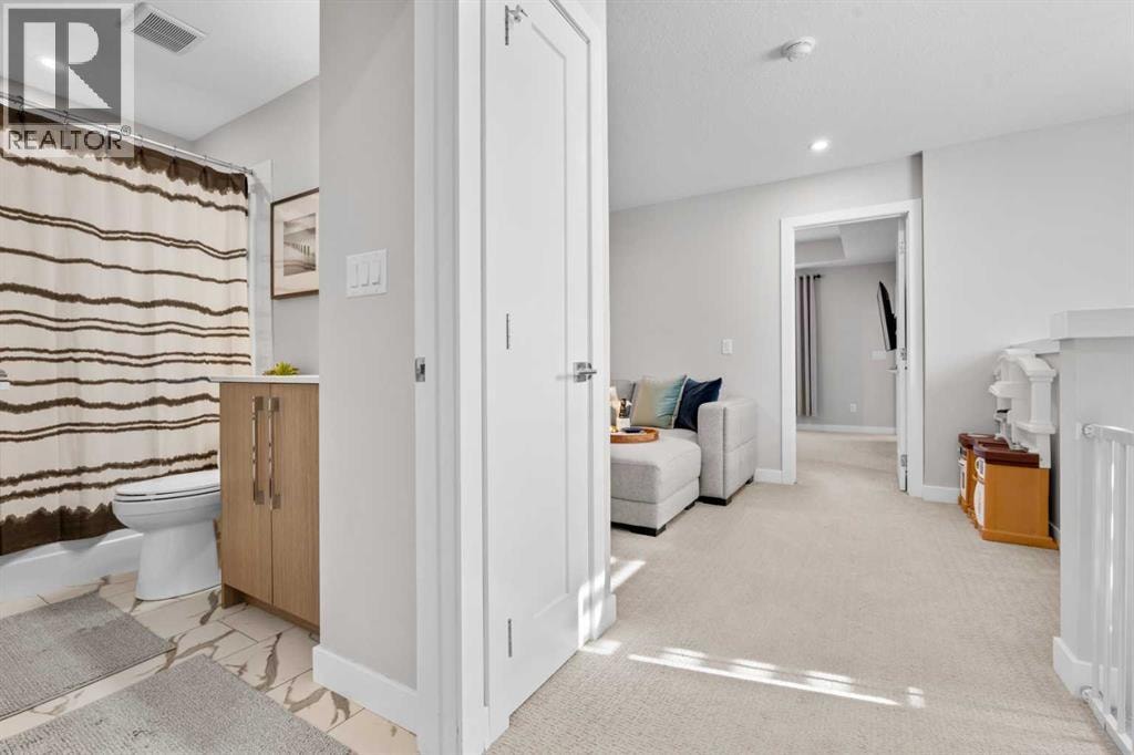 1053 west lakeview — photo 32