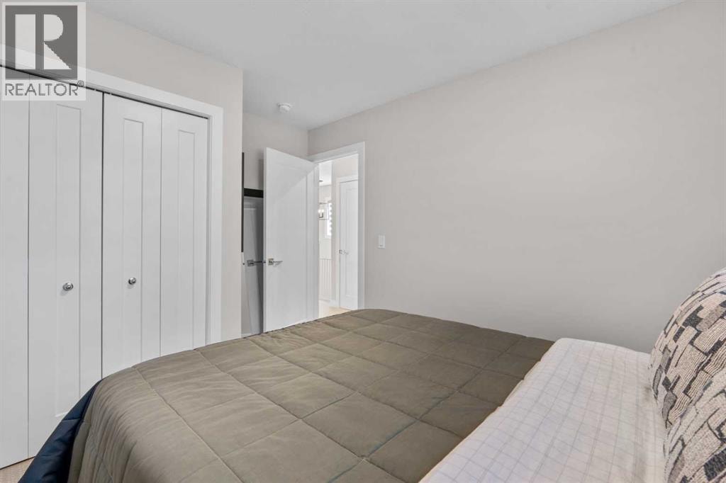 1053 west lakeview — photo 36