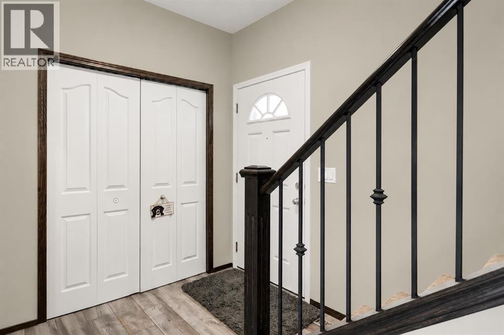 265 Brightonwoods Gardens SE — photo 3