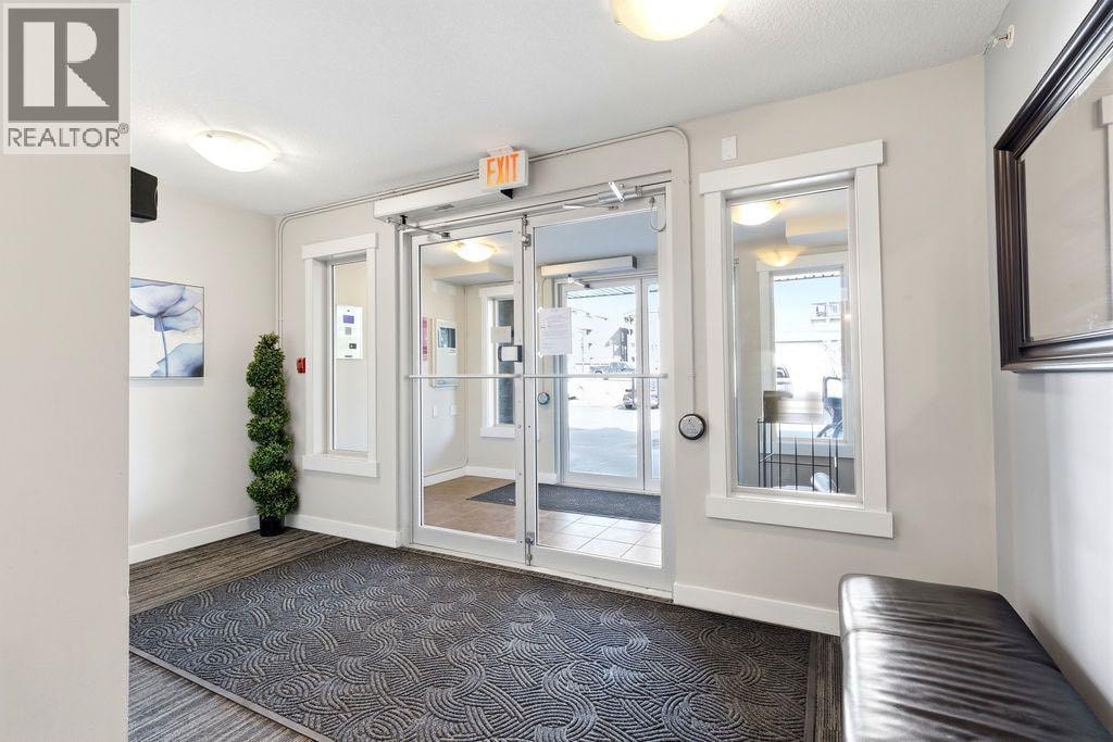 3105, 625 Glenbow Drive — photo 3