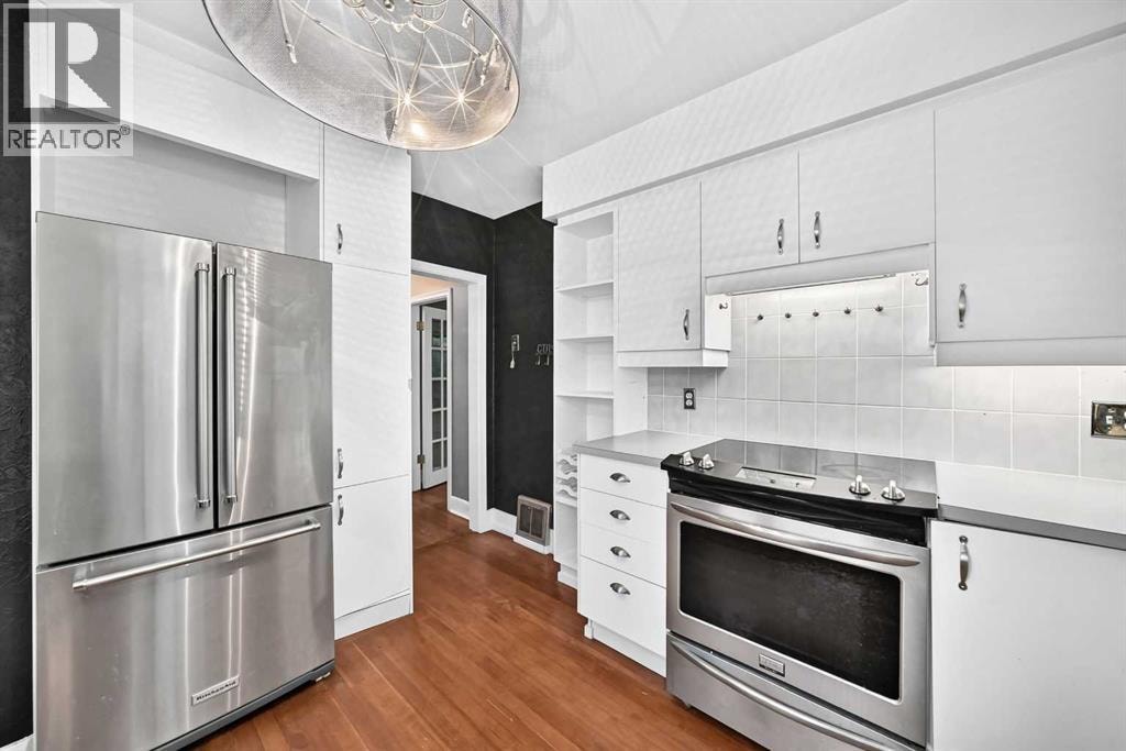 1623 6A Street NW — photo 8