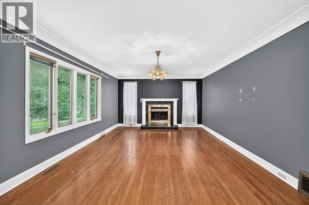 1623 6A Street NW — photo 9