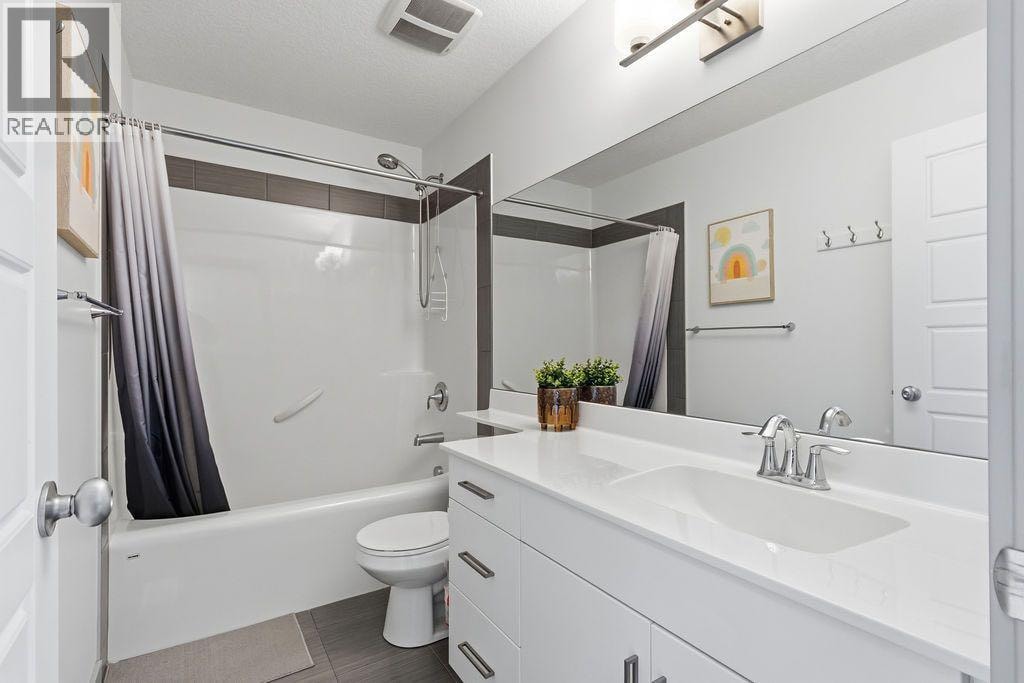 11 Evanscrest Way NW — photo 32