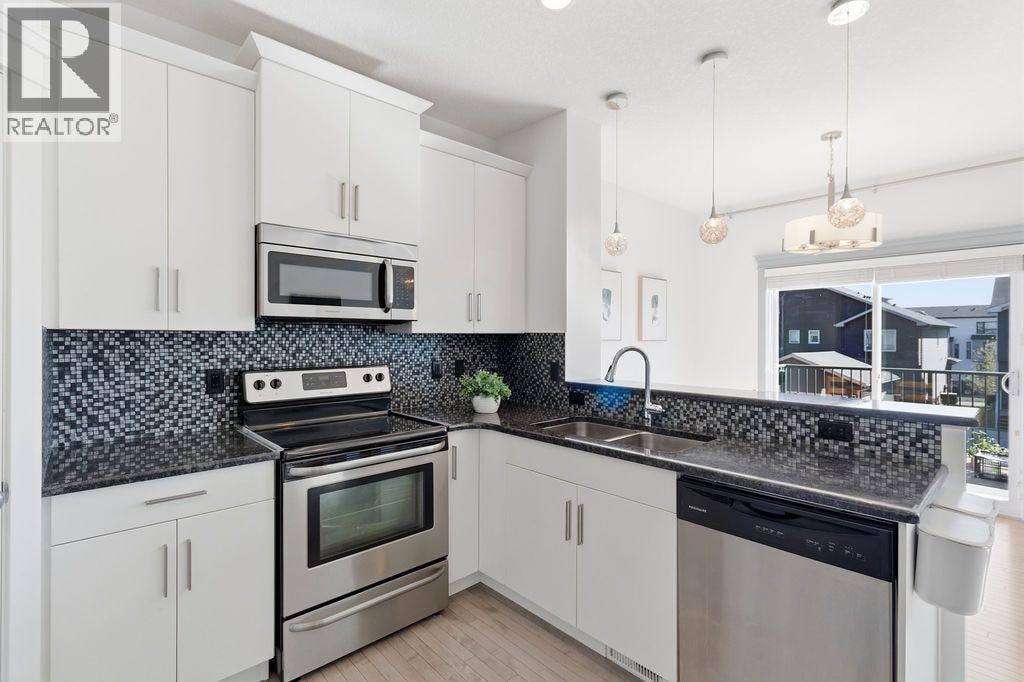11 Evanscrest Way NW — photo 7