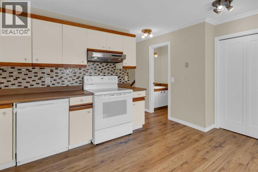 2537 9 Avenue SE — photo 12