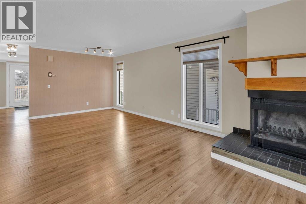 2537 9 Avenue SE — photo 3