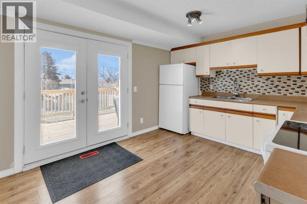 2537 9 Avenue SE — photo 8