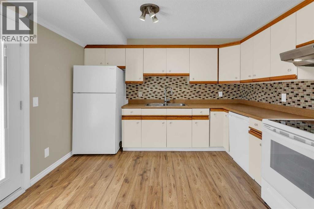 2537 9 Avenue SE — photo 10