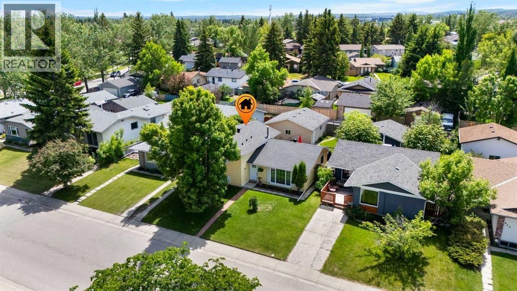 263 Midlawn Close SE — photo 49