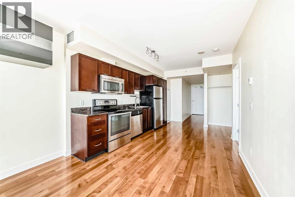 1202, 3820 Brentwood Road NW — photo 6