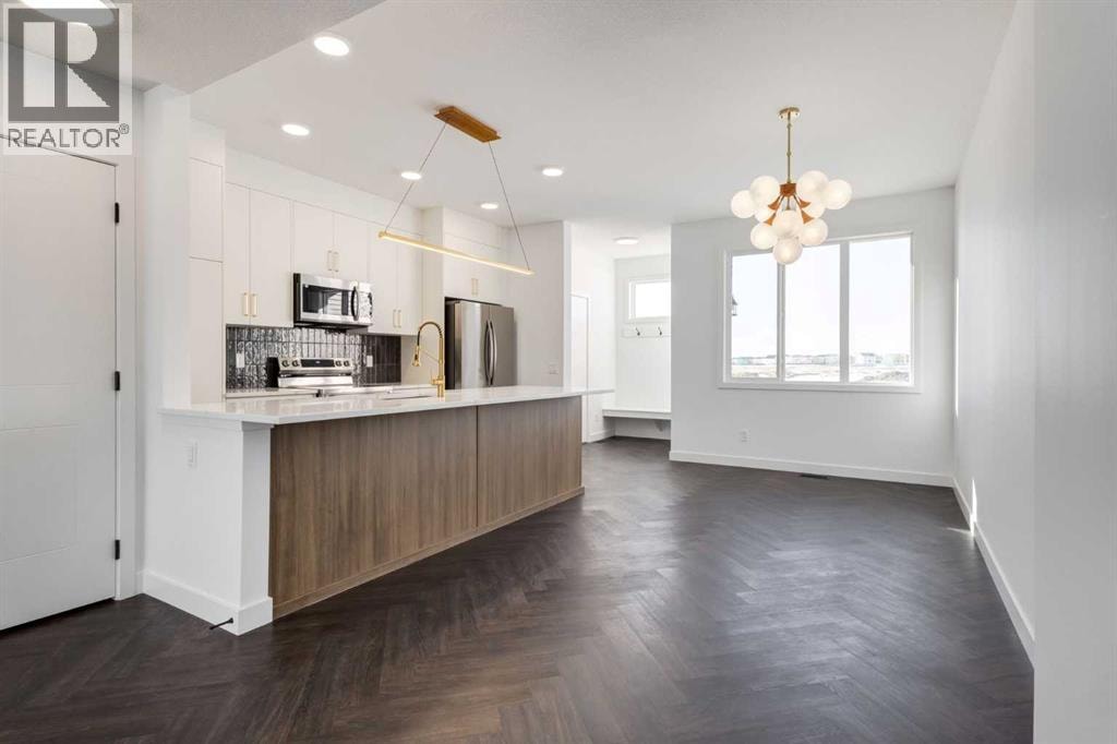 411 Clydesdale Avenue — photo 3