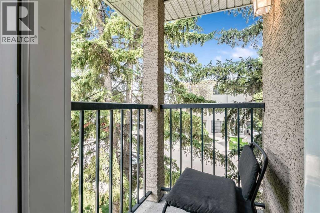 5633 6 Street SW — photo 22