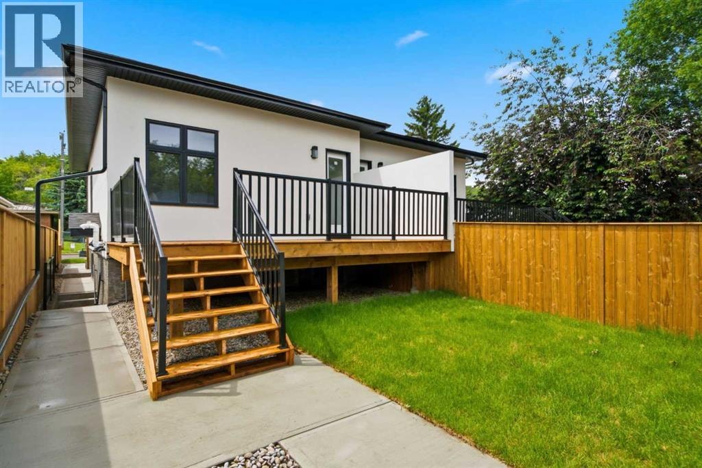 8518 33 Avenue NW — photo 37