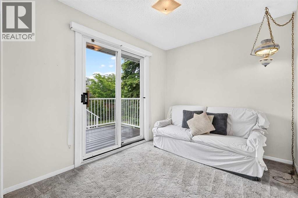 3227 Collingwood Drive NW — photo 28