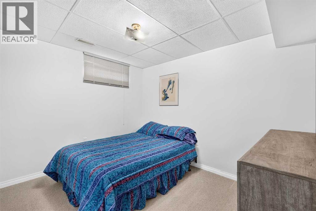 3227 Collingwood Drive NW — photo 33