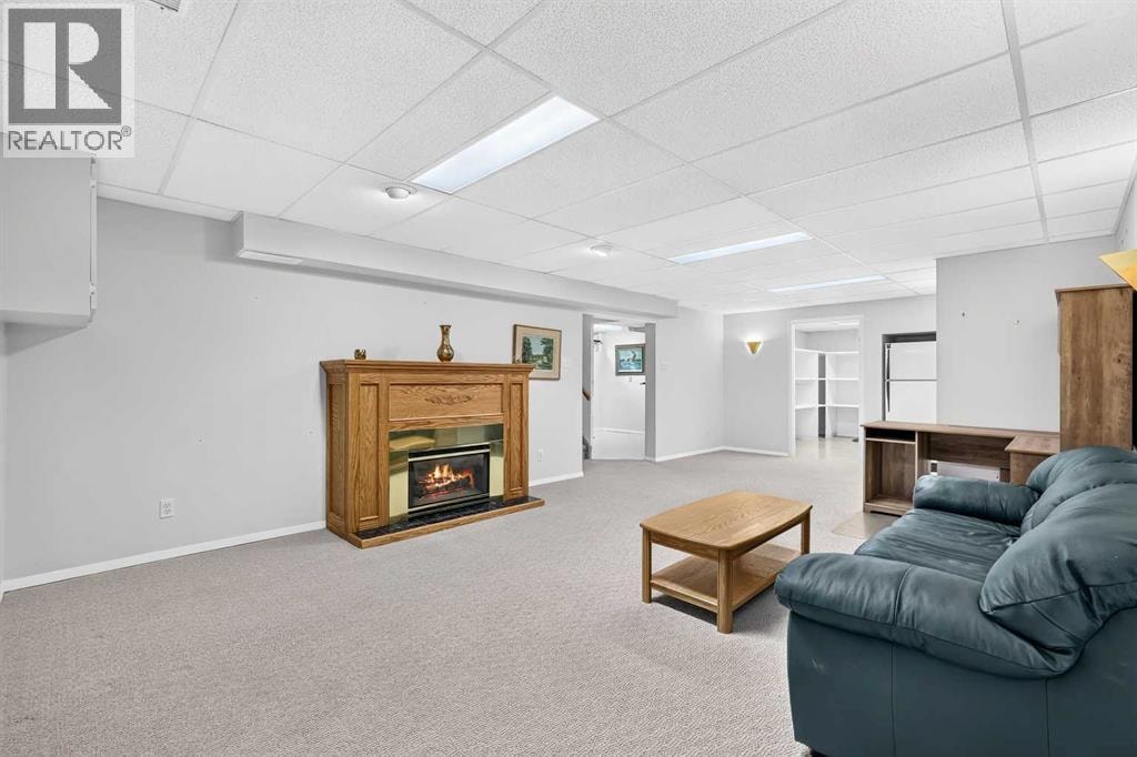 3227 Collingwood Drive NW — photo 30