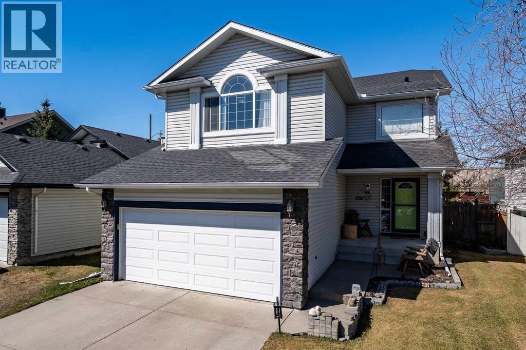 167 Fairways Drive NW — photo 1