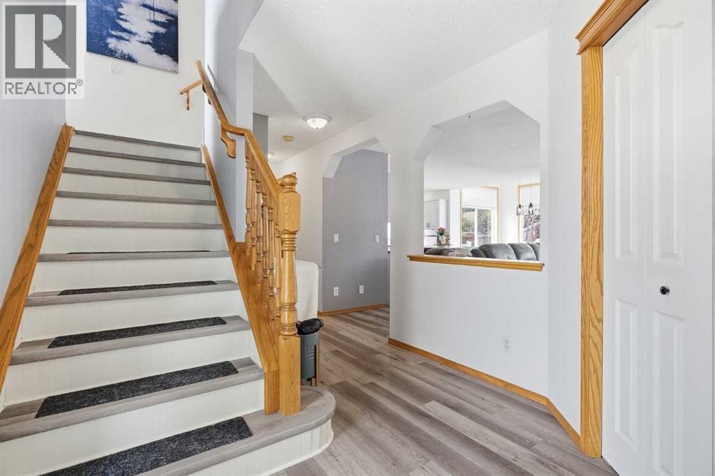 167 Fairways Drive NW — photo 5
