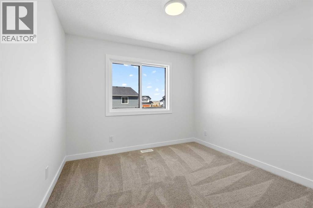 1137 Sailfin Heath — photo 16
