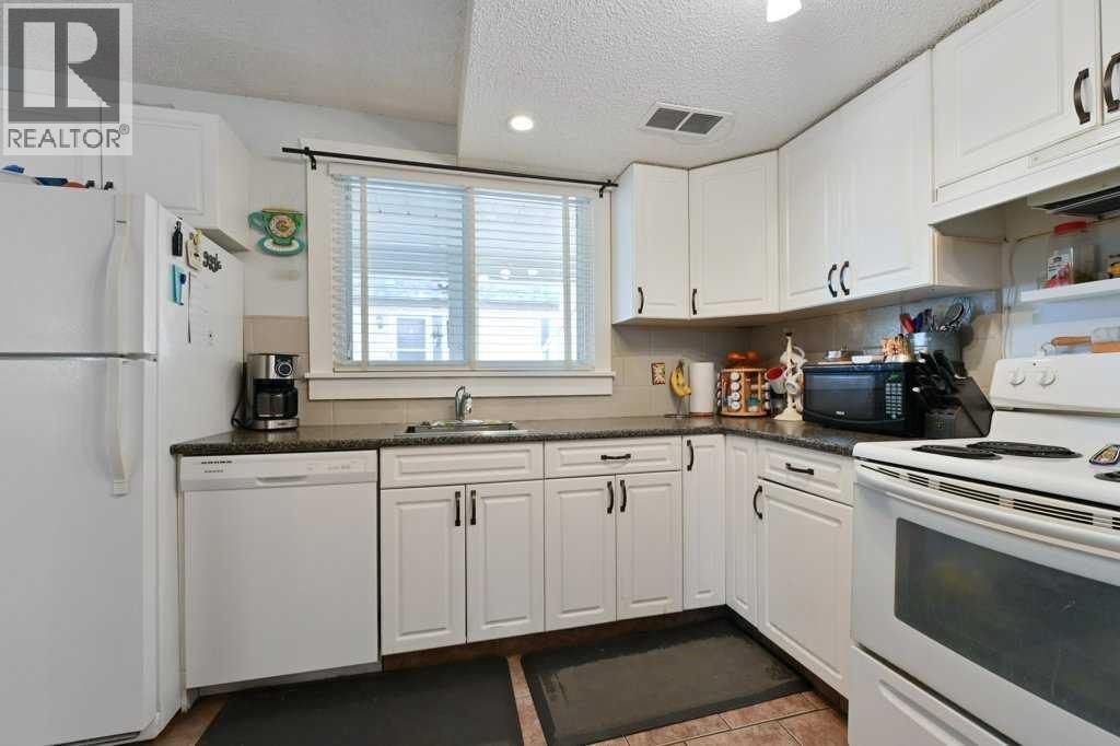 5, 7740 Hunterview Drive NW — photo 5