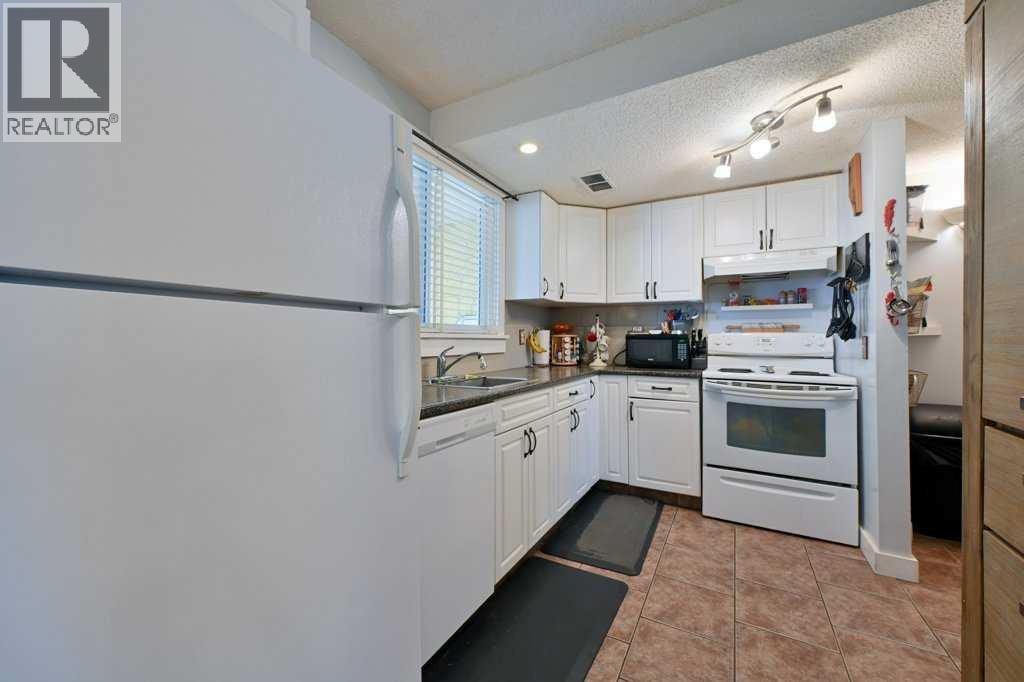 5, 7740 Hunterview Drive NW — photo 6
