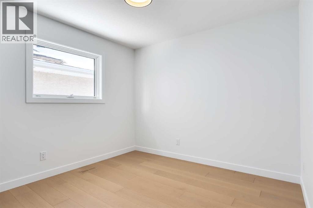 58 Edgevalley Close NW — photo 27