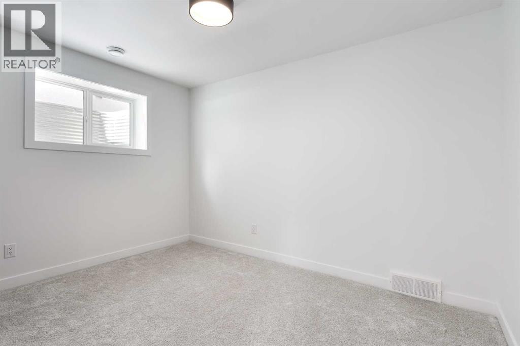 58 Edgevalley Close NW — photo 42