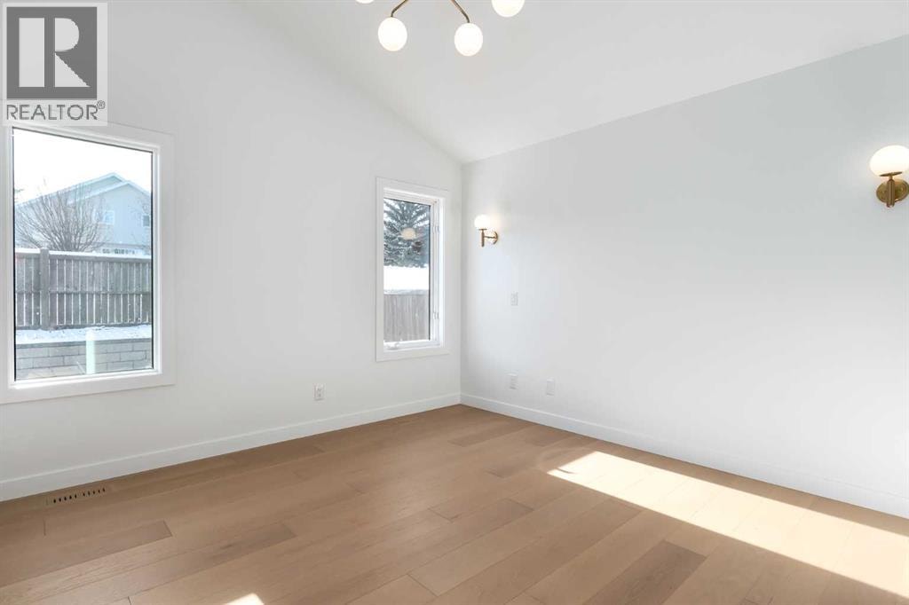 58 Edgevalley Close NW — photo 21
