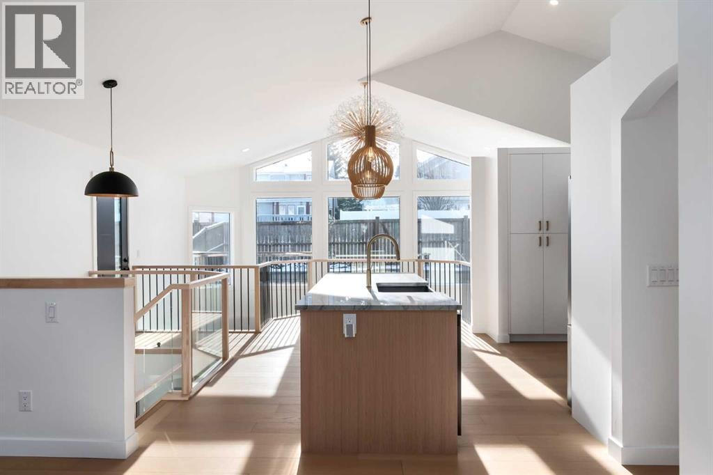 58 Edgevalley Close NW — photo 4